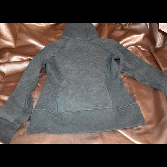 Lululemon Scuba Full Zip Hoodie - Picture 2 of 4